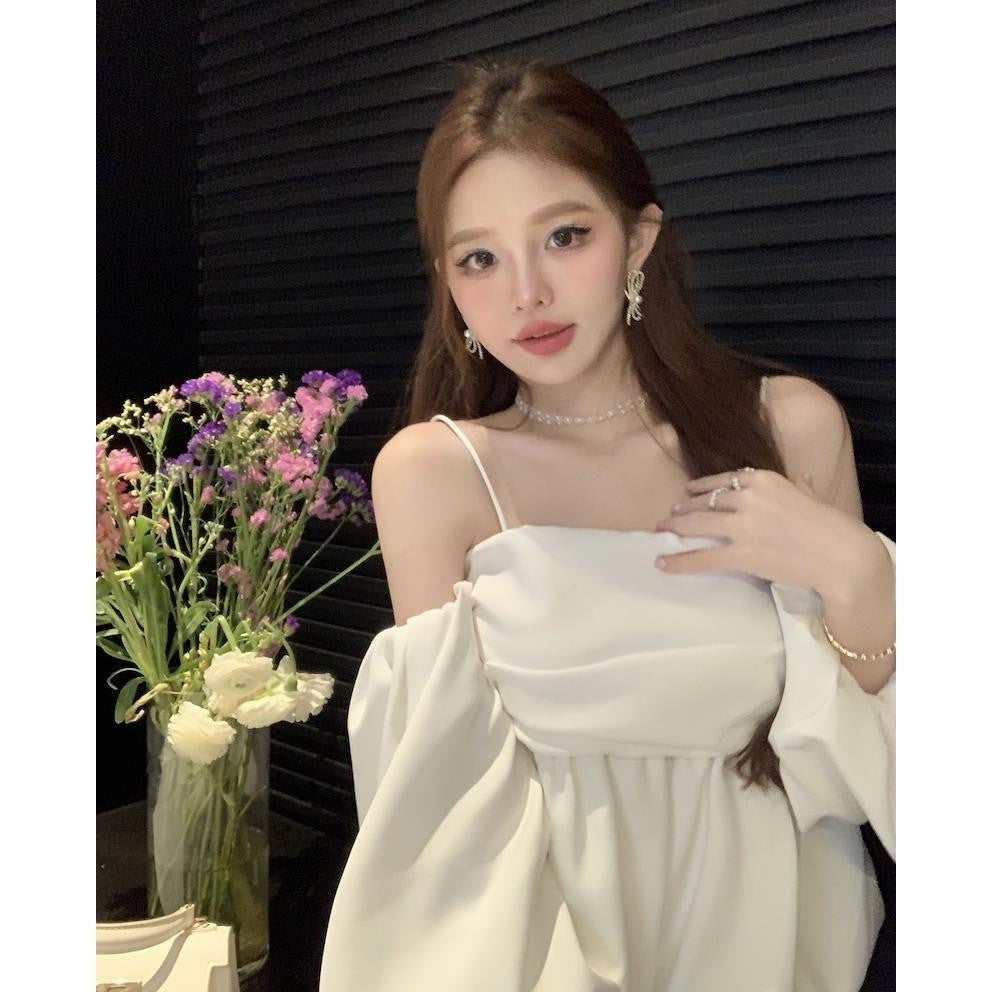 Amaya Lantern Sleeve Top