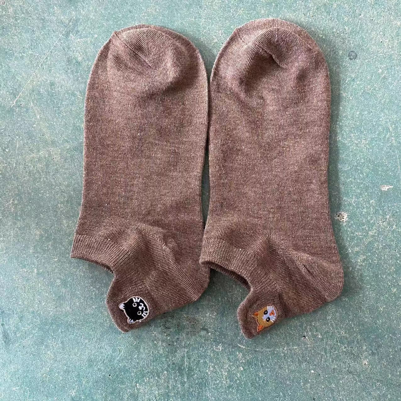 Neko Mesh Cat Socks